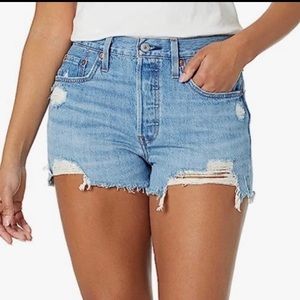 Levi 501 High waist distressed shorts